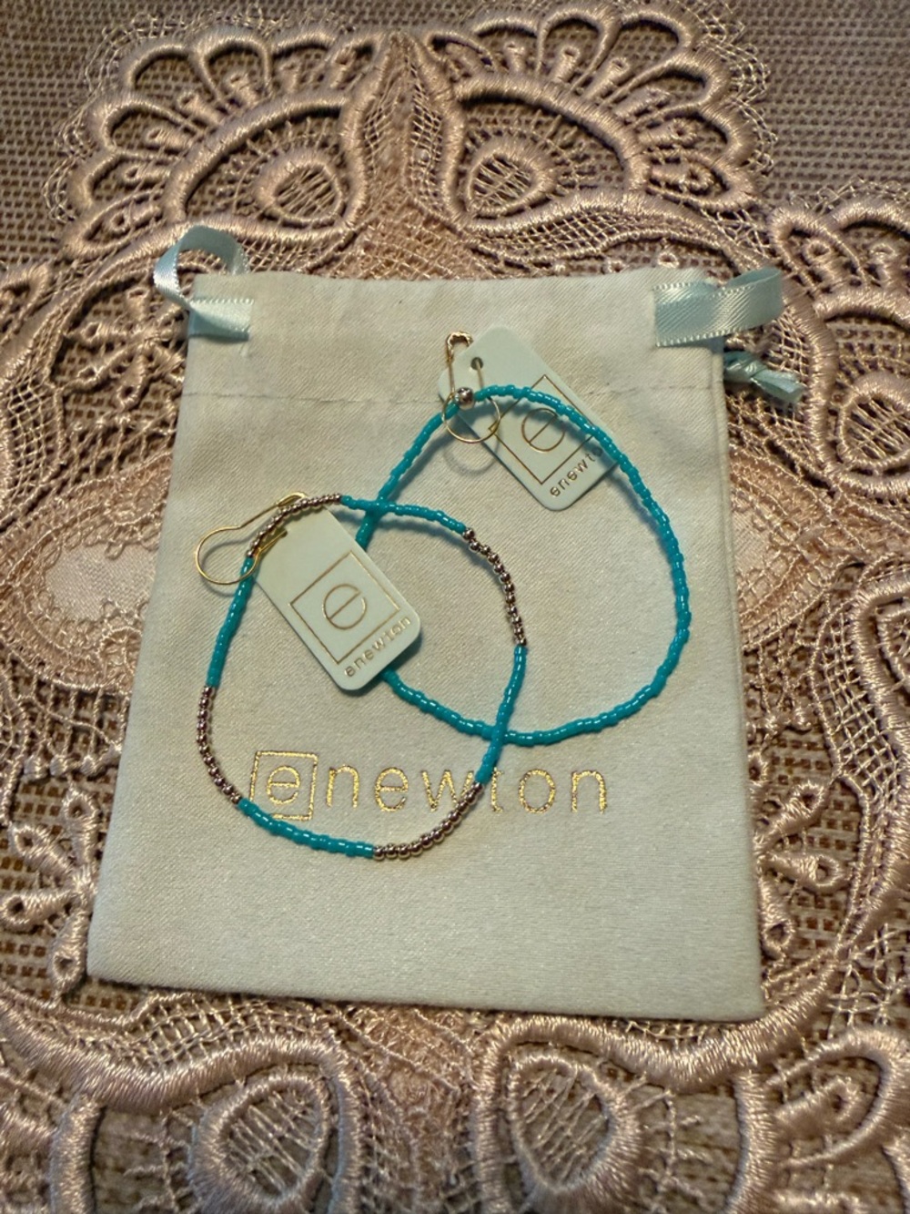Enewton Blissful Set